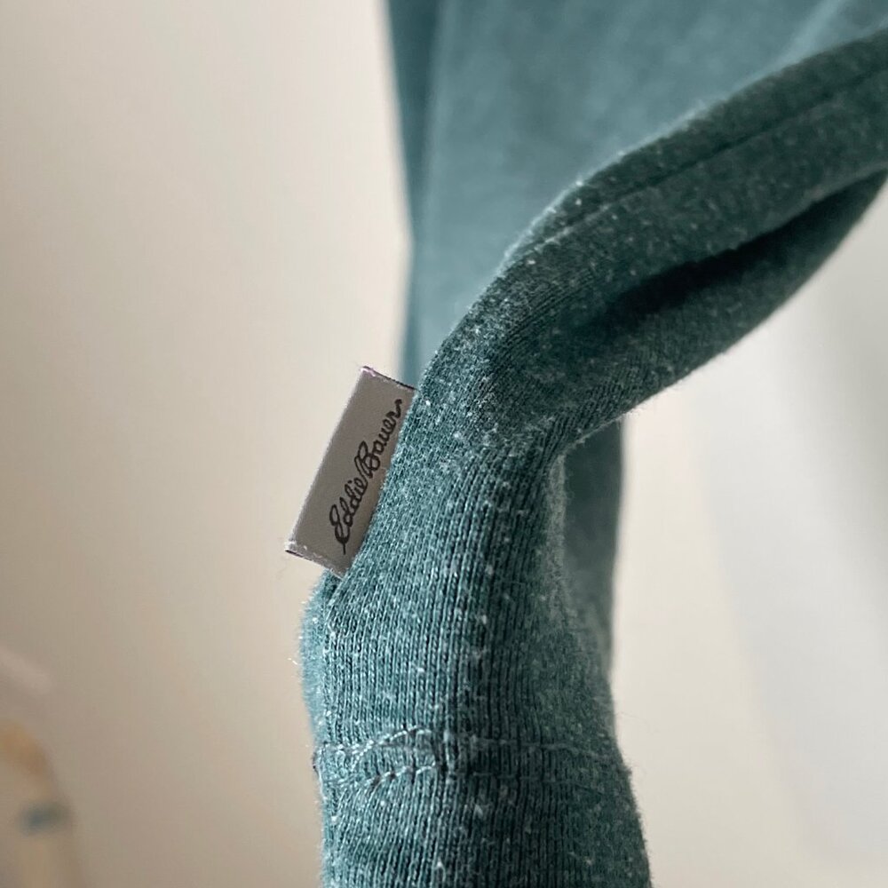 Eddie Bauer Women's V-Neck Short Sleeve Shirt - Picture 10 of 10